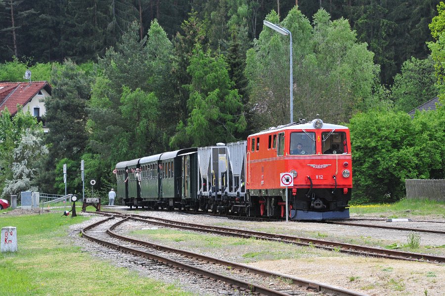 NÖVOG V12 60 Jahre Diesellok 2095 (4)